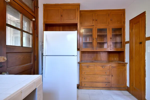 $1,350 | 5900 West Ohio Street, Unit 2, Chicago, IL 60644