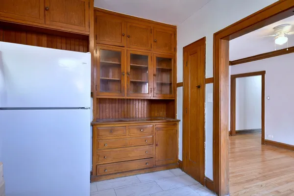 $1,350 | 5900 West Ohio Street, Unit 2, Chicago, IL 60644