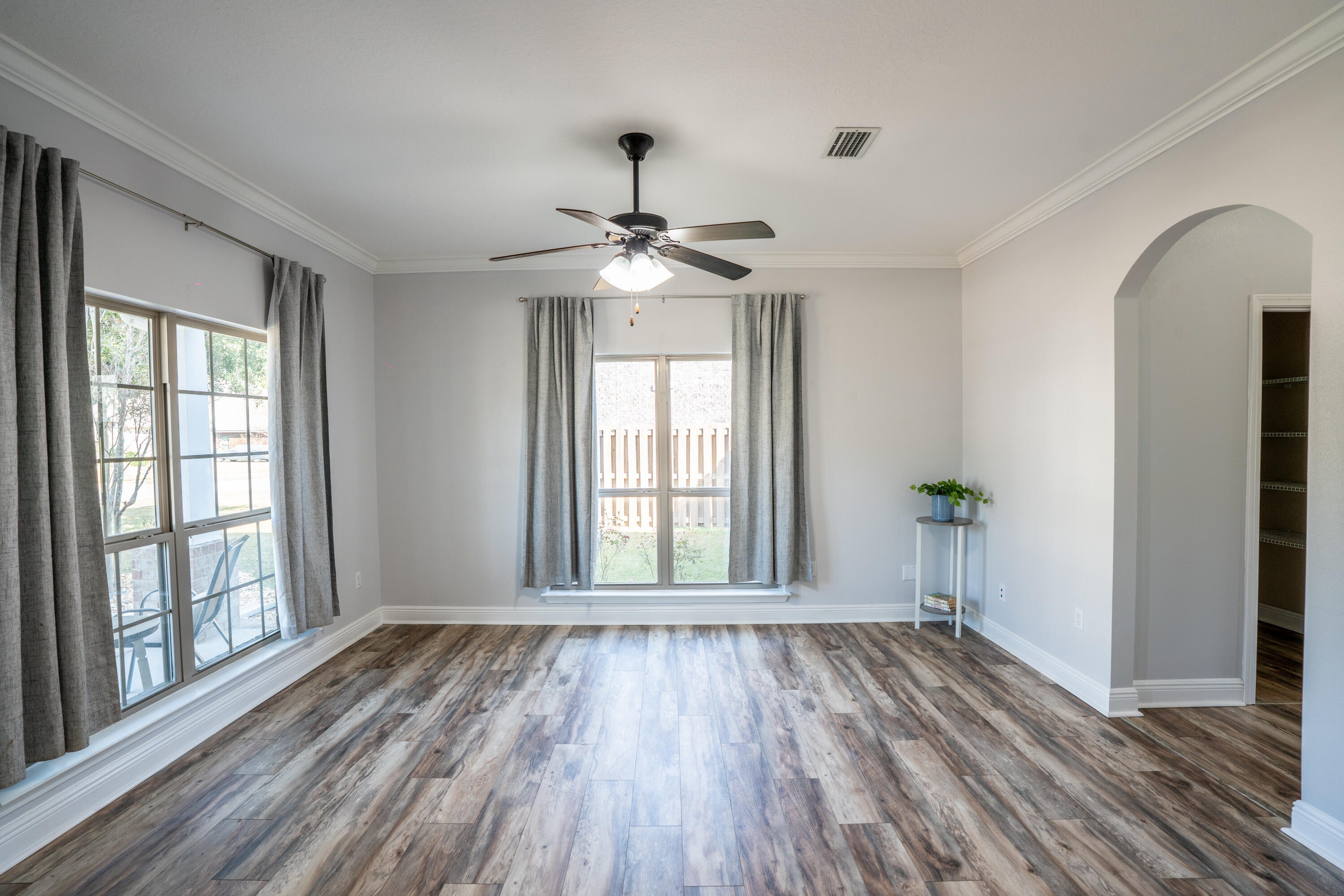 279 Windchime Way Freeport, FL 32439 - Photo 9 of 117 _DSC4494-HDR