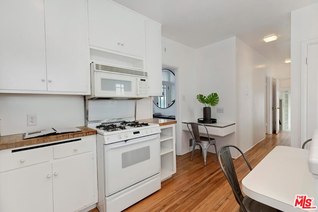 23350 Malibu Colony Road, Unit 109 Malibu, CA 90265 - Photo 13 of 28