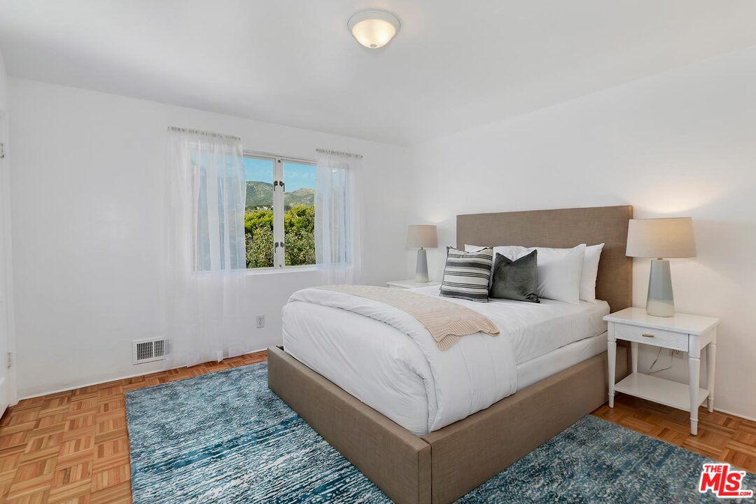 23350 Malibu Colony Road, Unit 109 Malibu, CA 90265 - Photo 18 of 28