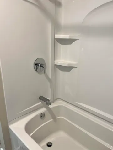 $299,900 | 11 Blackstone Drive, Unit 1136, Nashua, NH 03063