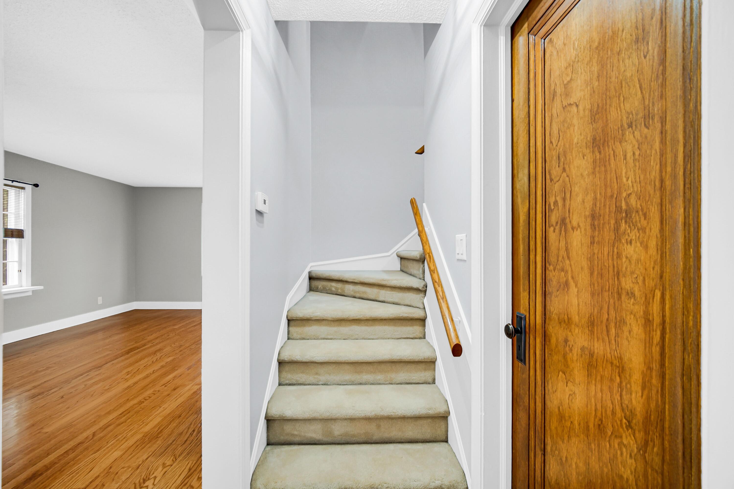 600 West North Street Crown Point, IN 46307 - Photo 15 of 24 a view of entryway