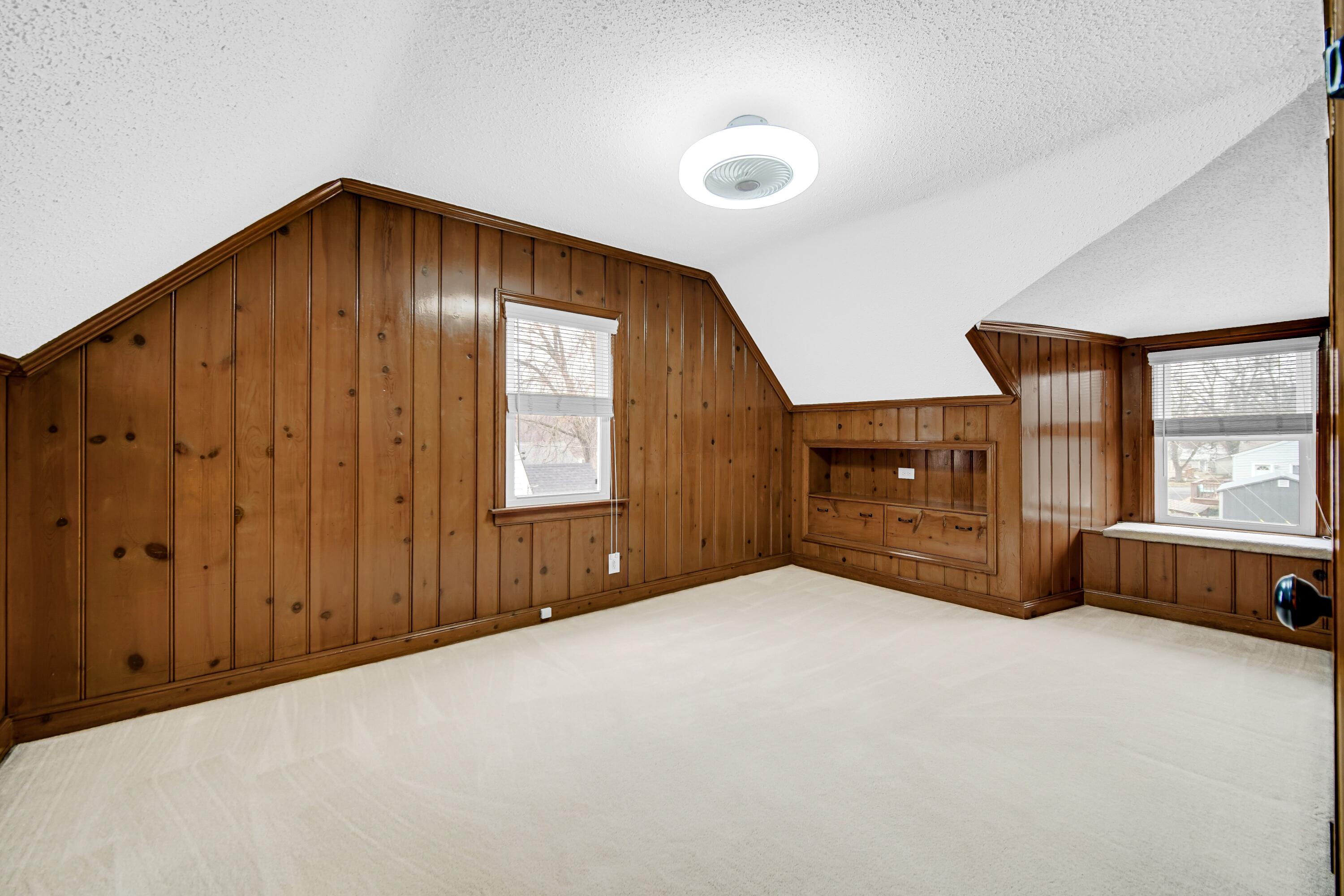 600 West North Street Crown Point, IN 46307 - Photo 17 of 24 a view of an empty room with window and dresser
