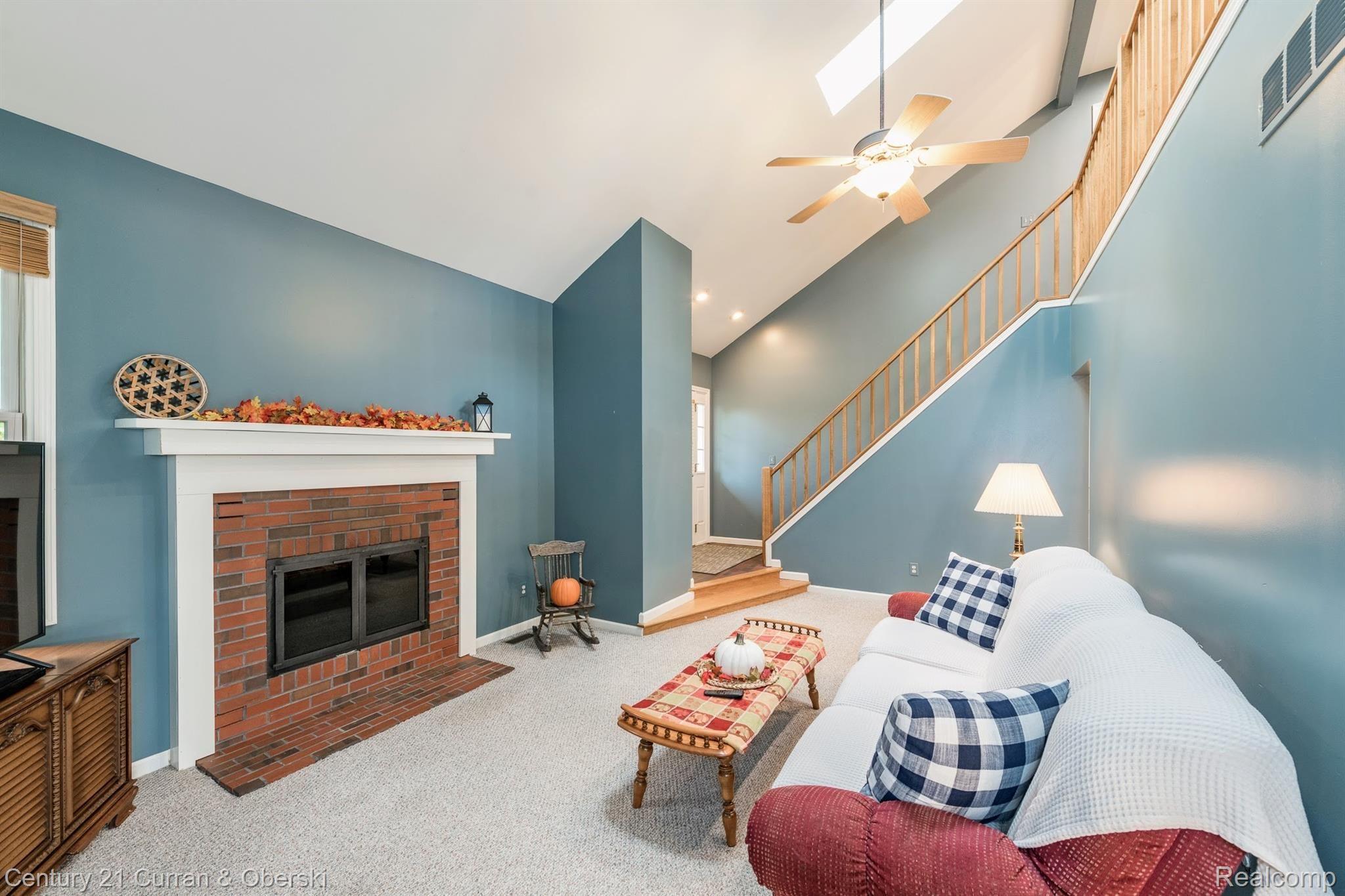 234 Frick Road Leonard, MI 48367 - Photo 8 of 38 DSC_8242.jpg