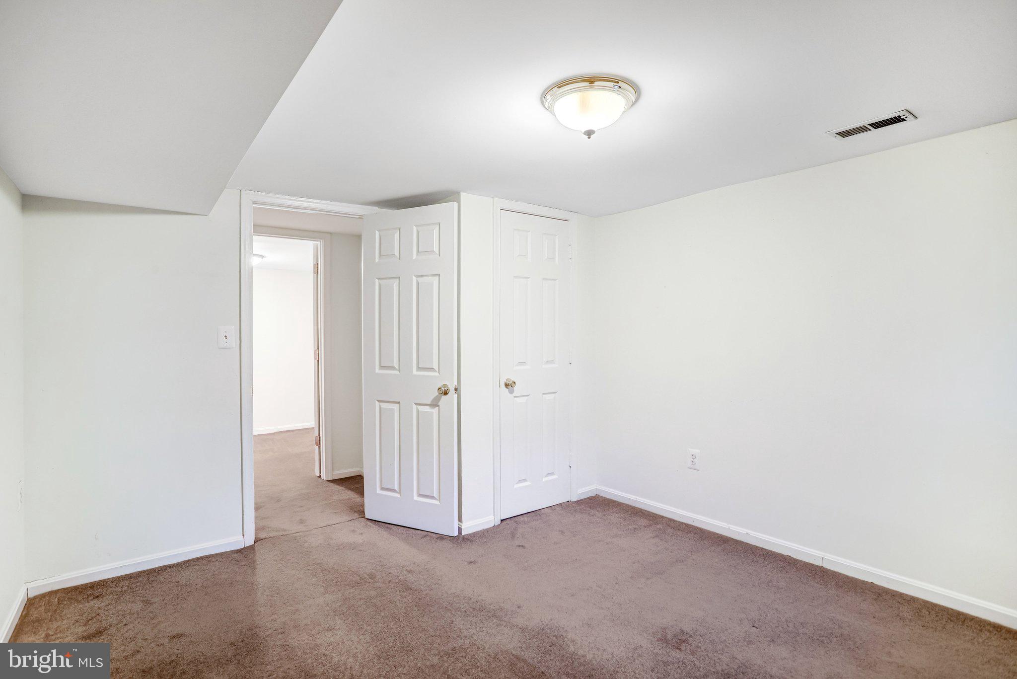 12 Rhode Island Avenue Northwest Washington, DC 20001 - Photo 65 of 74 a view of an empty room