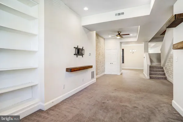 $5,750 | 12 Rhode Island Avenue Northwest, Washington, DC 20001