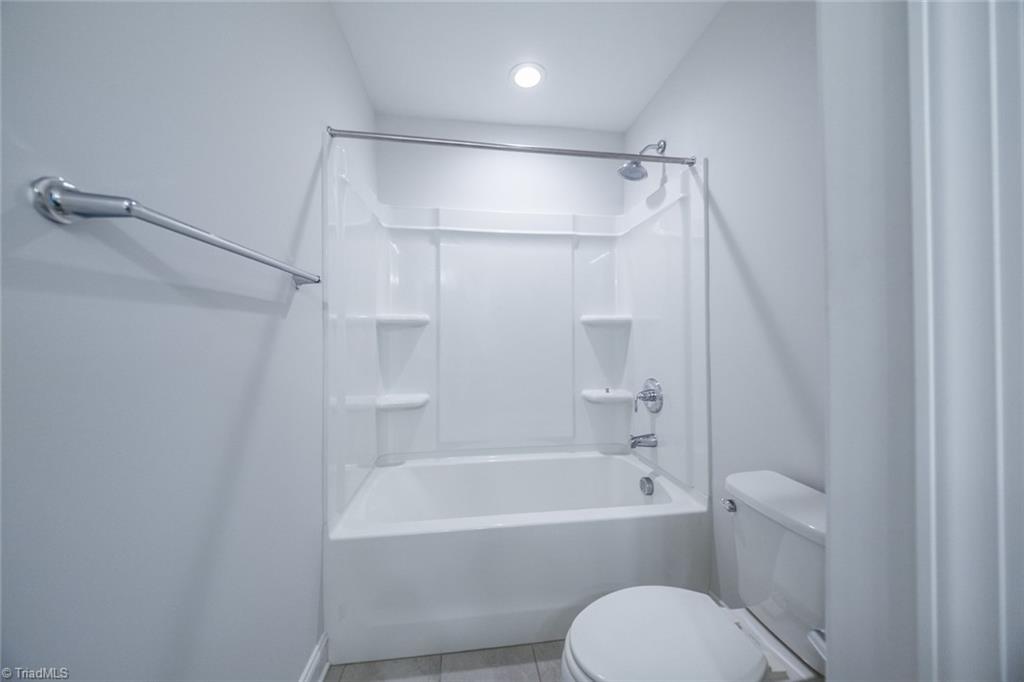 3836 Thistleberry Road High Point, NC 27265 - Photo 24 of 28