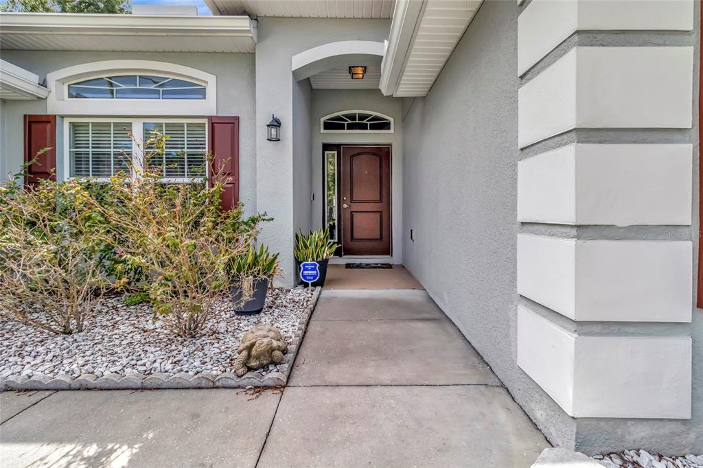 2301 Angel Fish Loop Leesburg, FL 34748 - Photo 2 of 33 Gallery Image 2