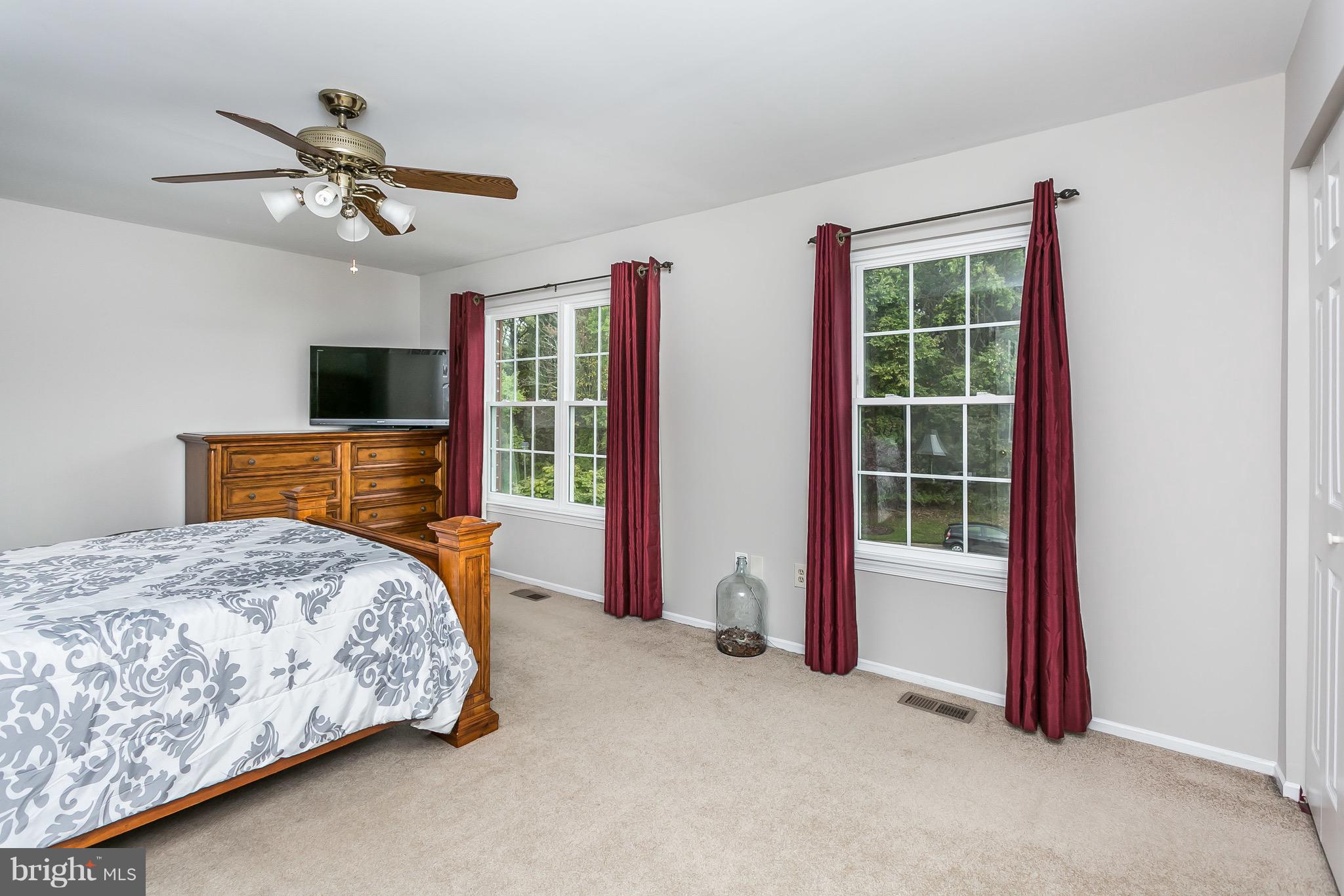 3944 Forest Valley Road Baltimore, MD 21234 - Photo 21 of 43 Master bedroom natural lighting
