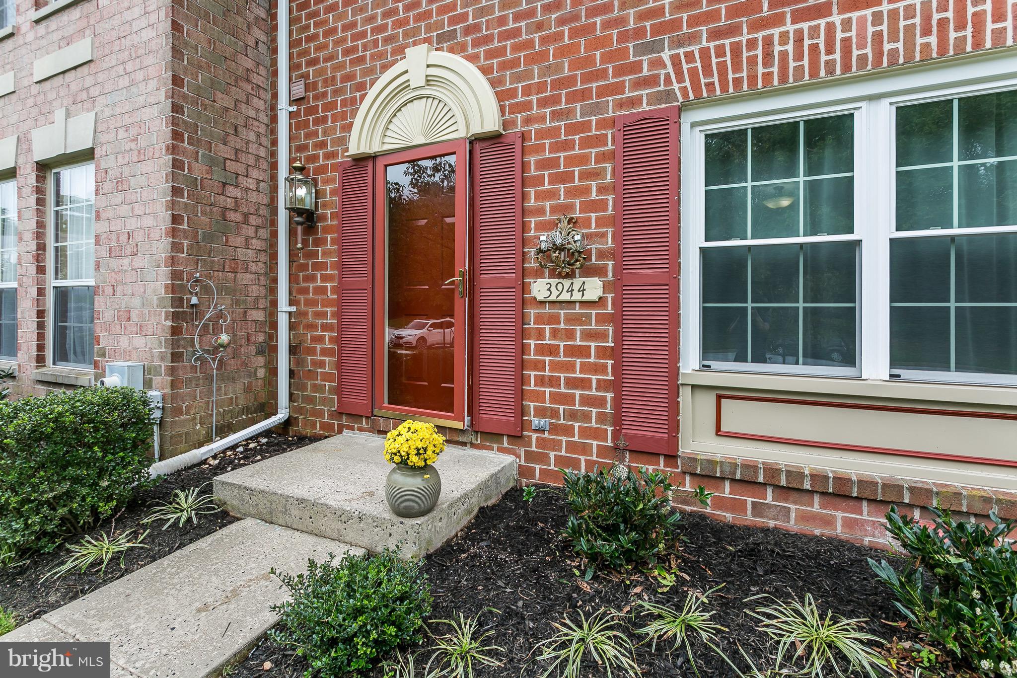 3944 Forest Valley Road Baltimore, MD 21234 - Photo 5 of 43 All brick! Maintenance free.