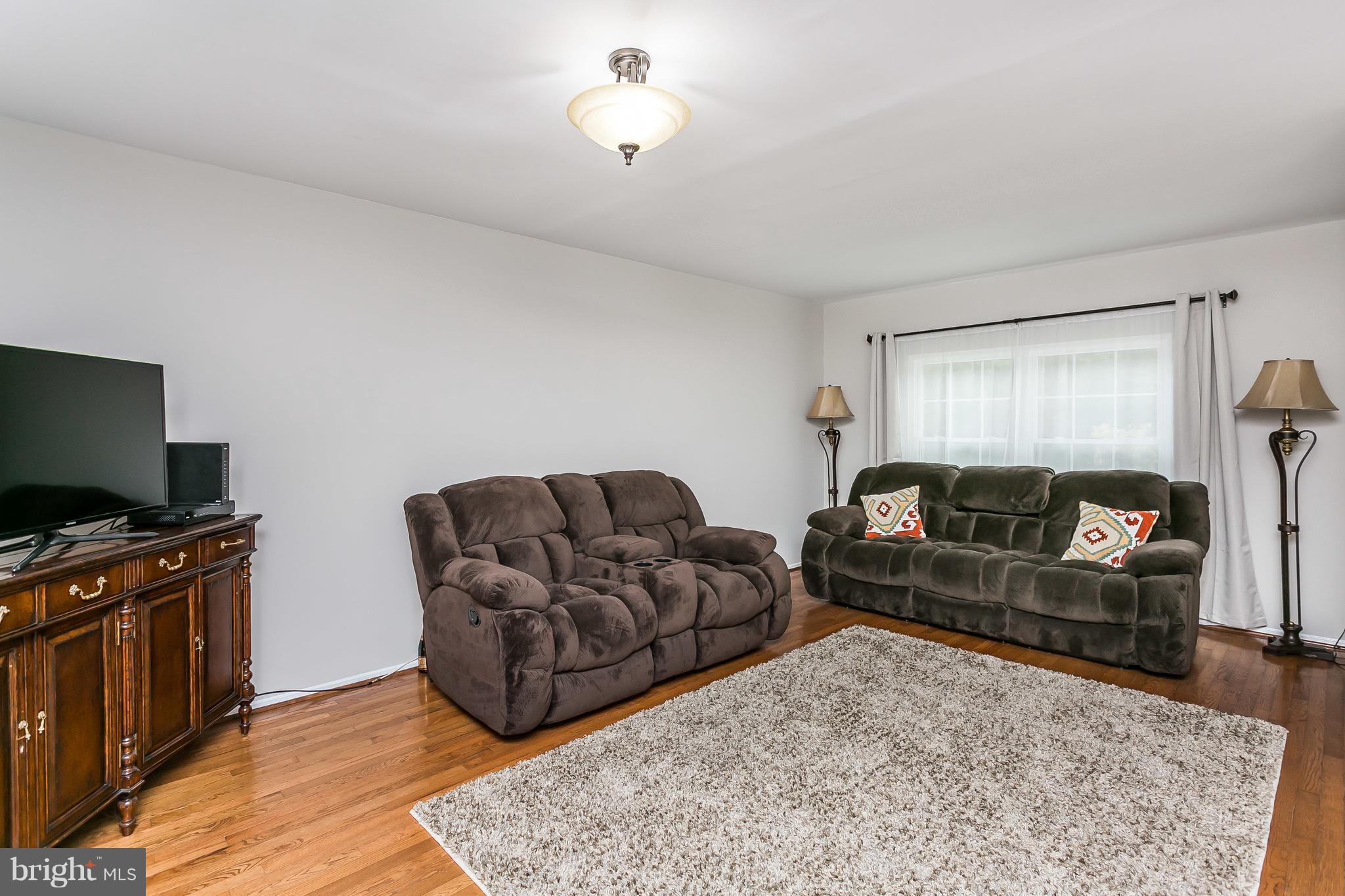 3944 Forest Valley Road Baltimore, MD 21234 - Photo 7 of 43 Gallery Image 7
