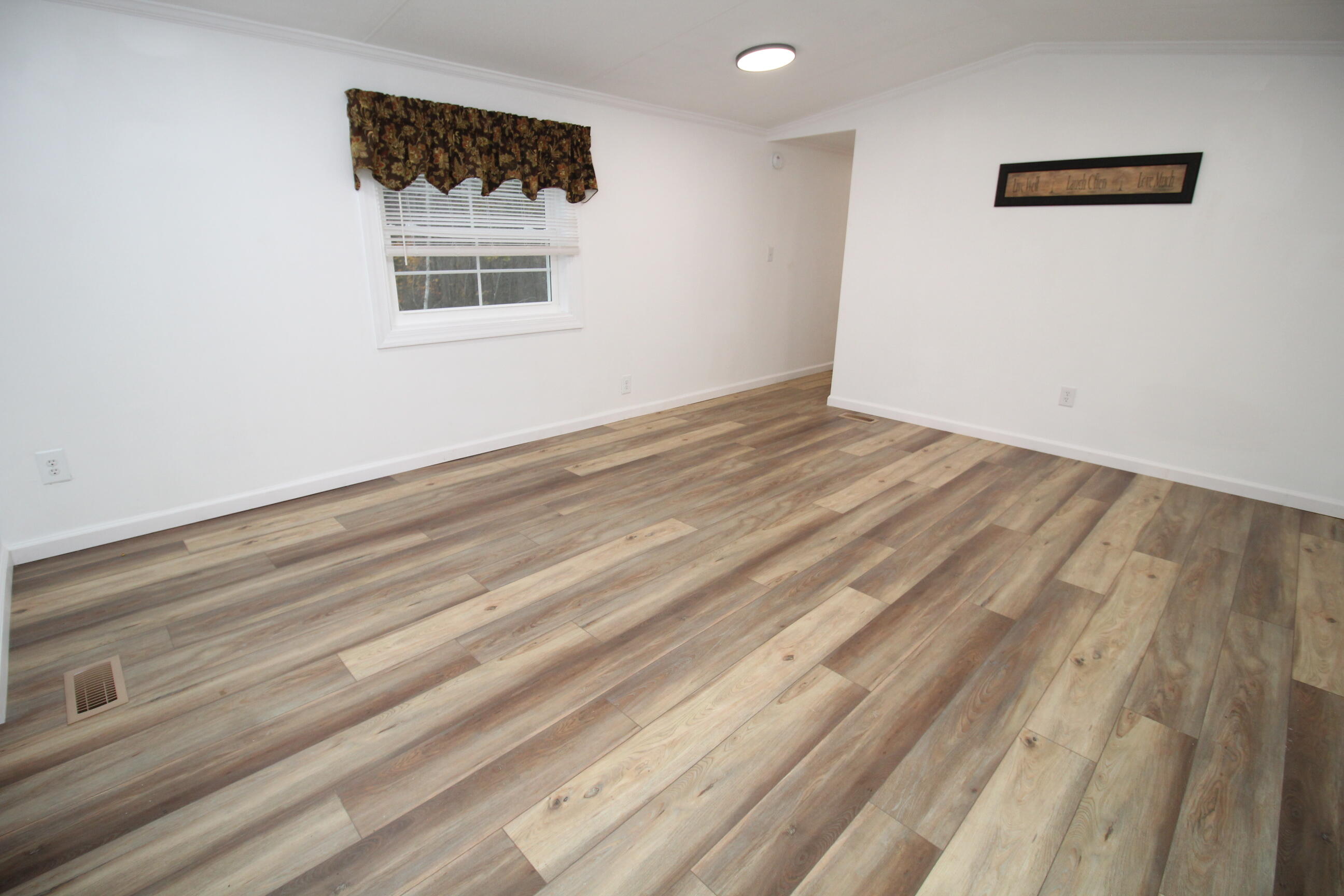 355 Howes Corner Road Turner, ME 04282 - Photo 2 of 35 2. Living Room