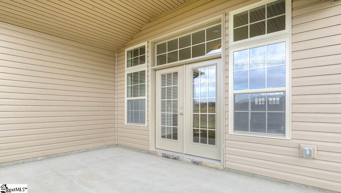 398 Bucklebury Road Greer, SC 29651 - Photo 27 of 36 Gallery Image 27