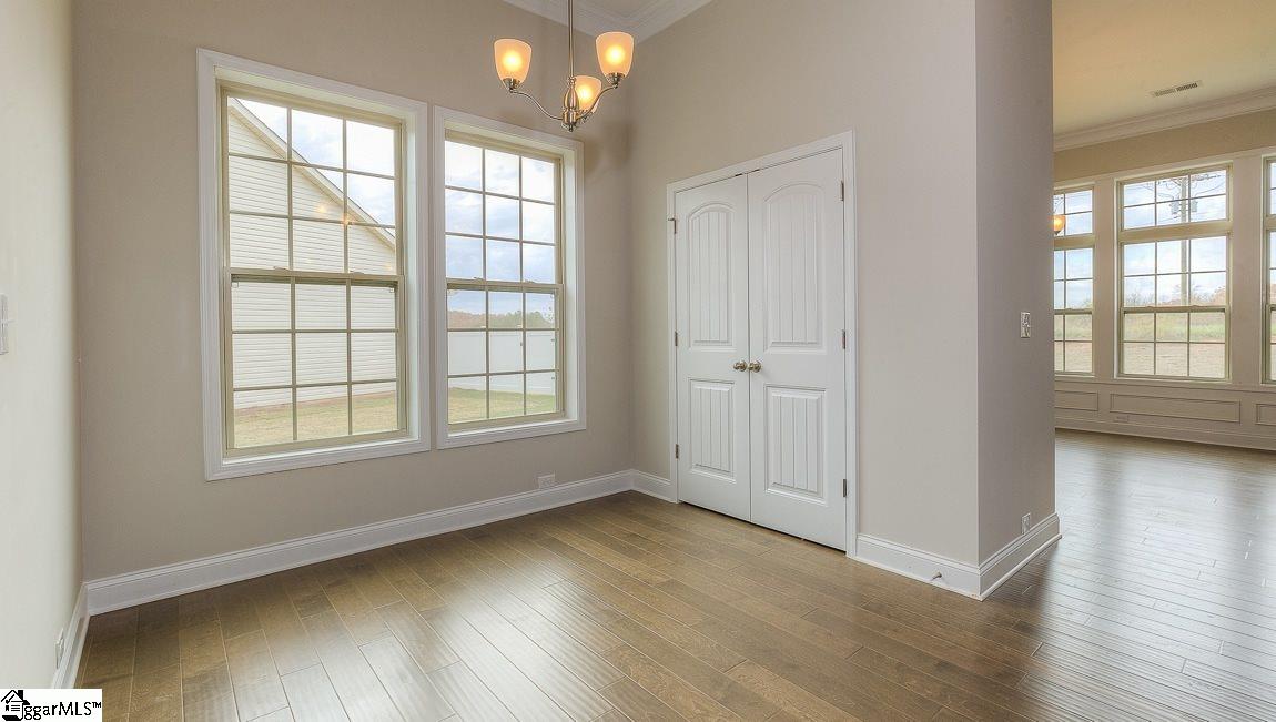398 Bucklebury Road Greer, SC 29651 - Photo 10 of 36 Gallery Image 10