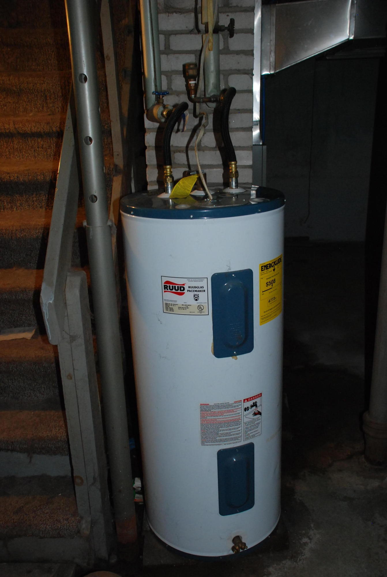 98 Crestmont Road Bangor, ME 04401 - Photo 16 of 18 Electric Water Heater