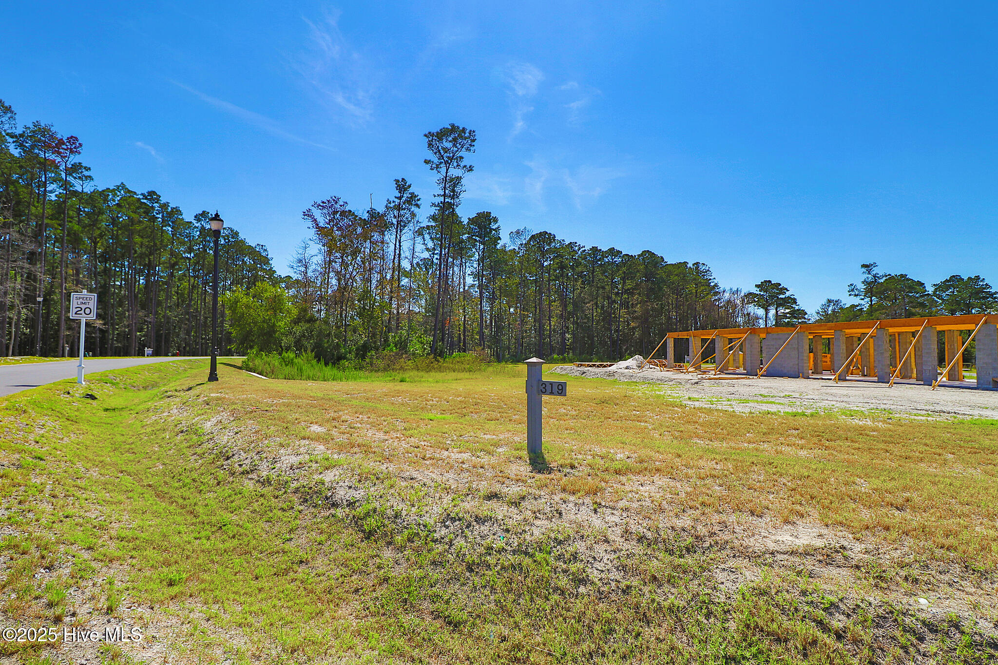 519 Freedom Park Road Beaufort, NC 28516 - Photo 3 of 22 519 Freedom Park Rd