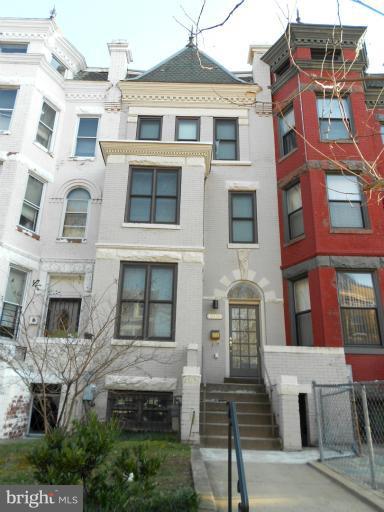1260 Columbia Road Northwest Washington, DC 20009 - Photo 19 of 19 a front view of a multi story building