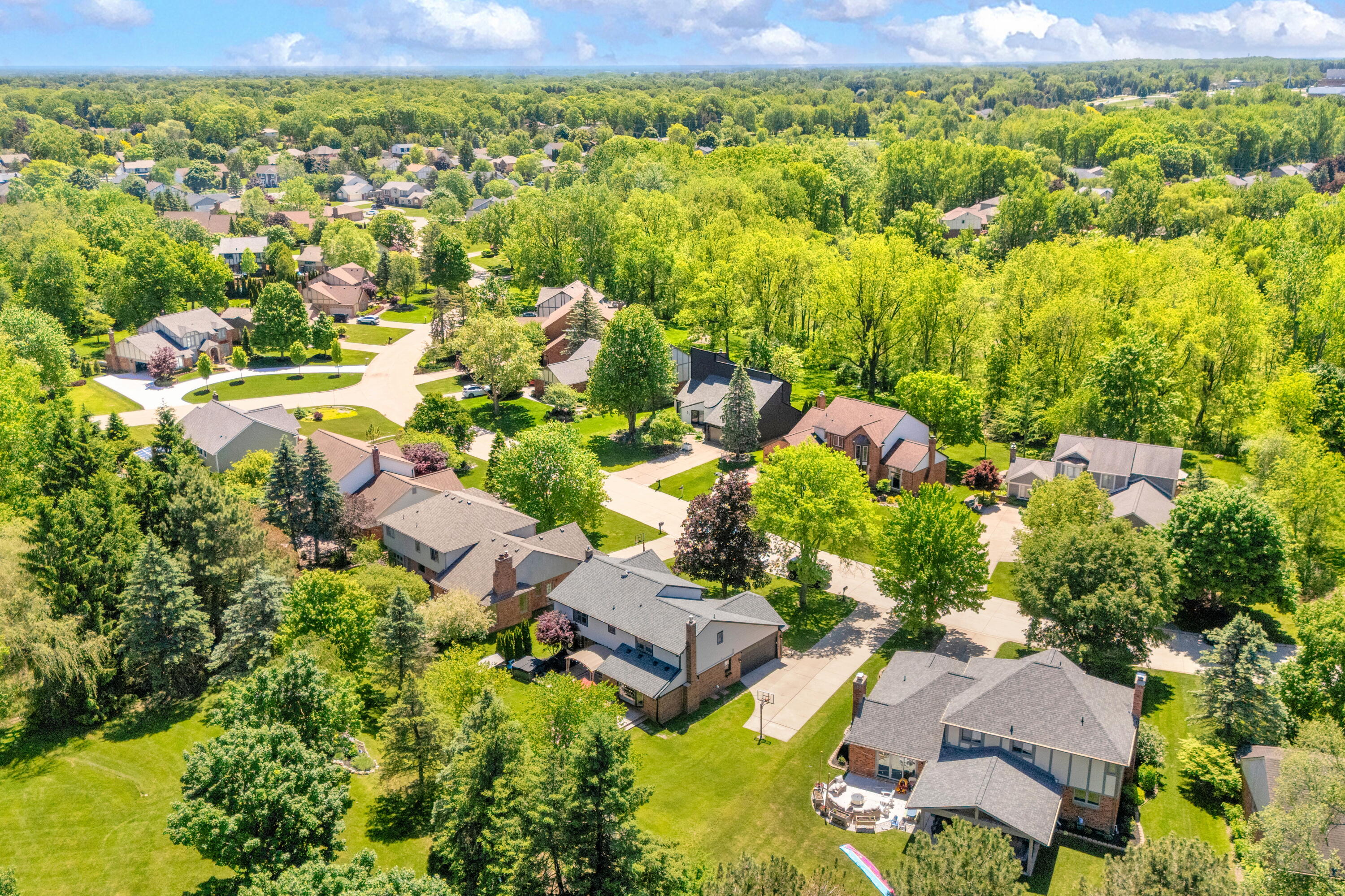 3394 Edmunton Drive Rochester Hills, MI 48306 - Photo 55 of 69 56 - Aerial