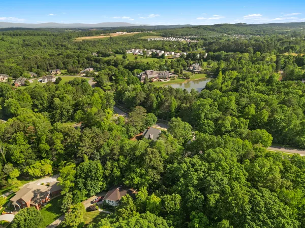 $775,000 | 260 Anatole Lane Northwest, Cleveland, TN 37312