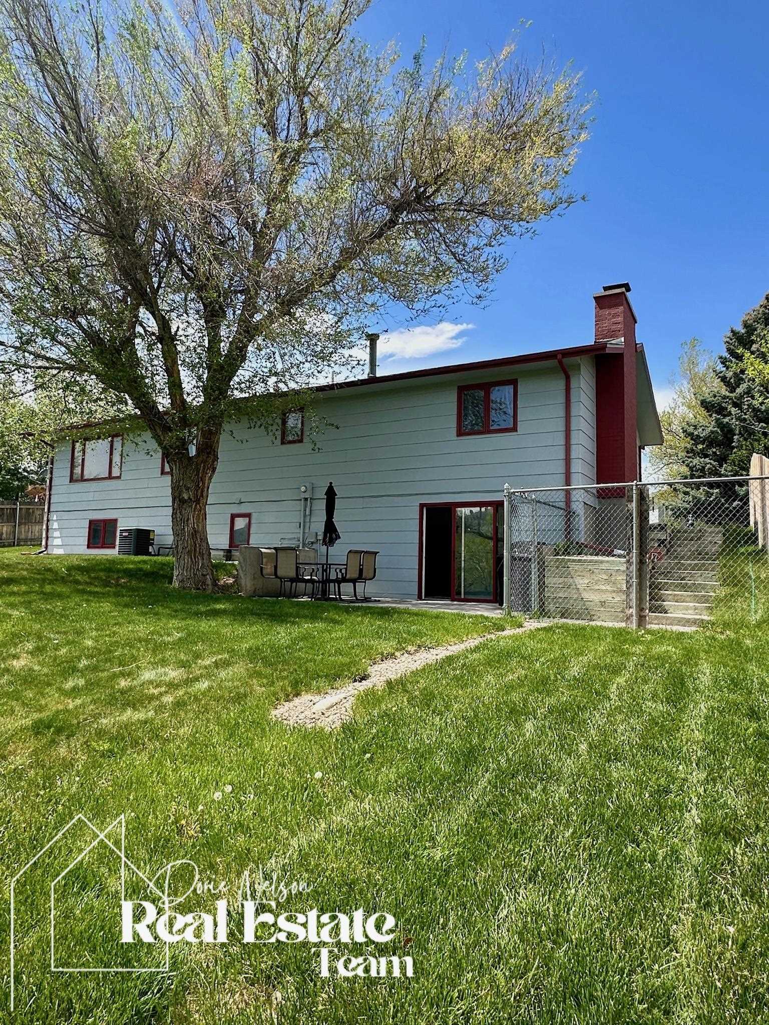 1049 Cardiff Casper, WY 82609 - Photo 29 of 32