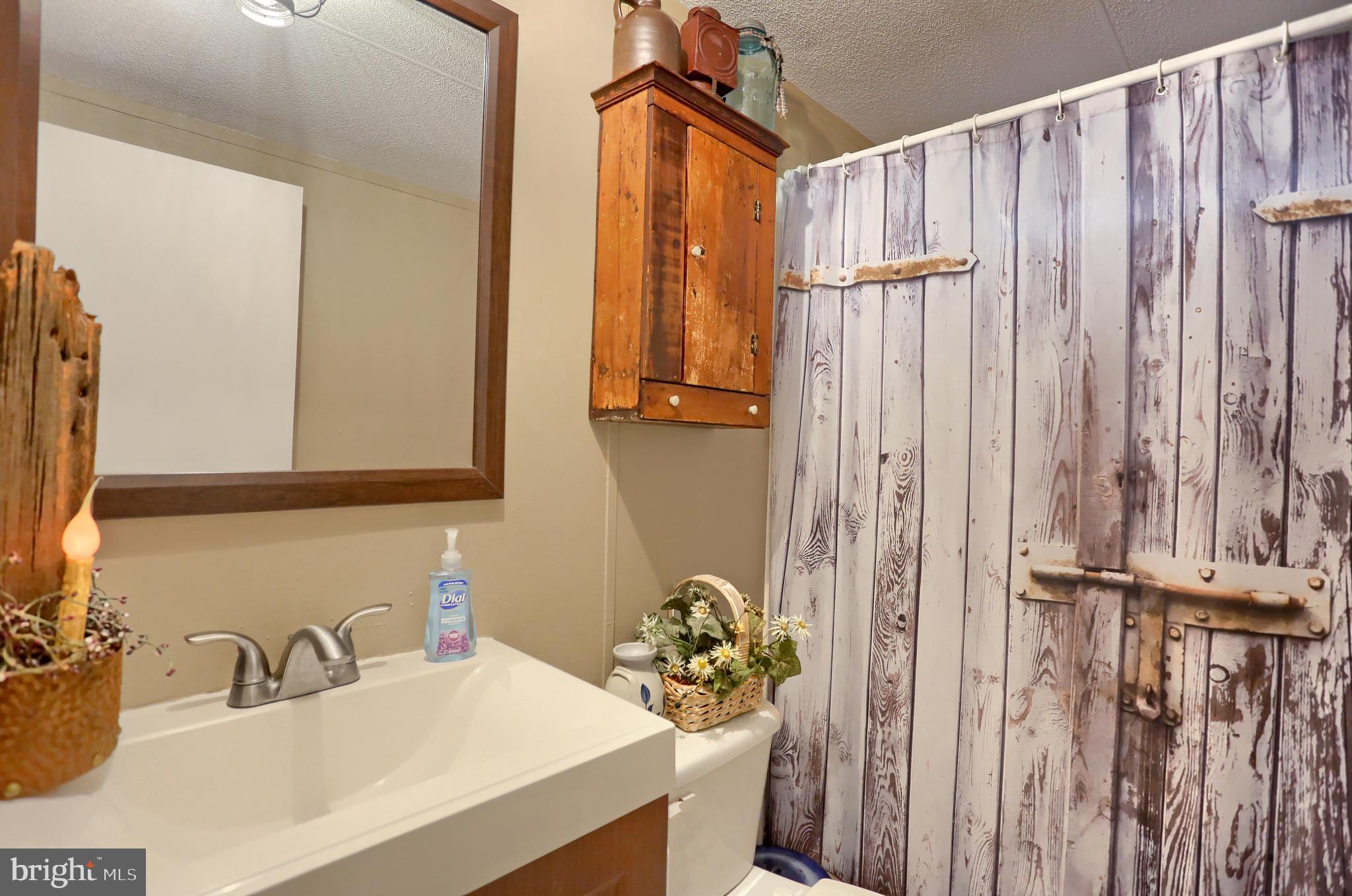 700 Salem Road Etters, PA 17319 - Photo 11 of 28 Gallery Image 11