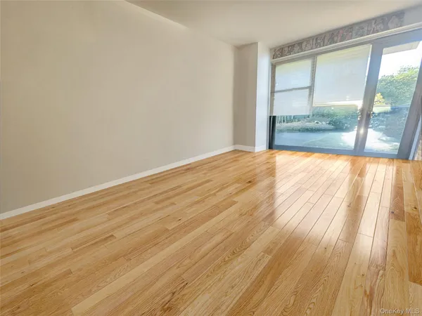 $309,000 | 240 Cozine Avenue, Unit 5B | East New York