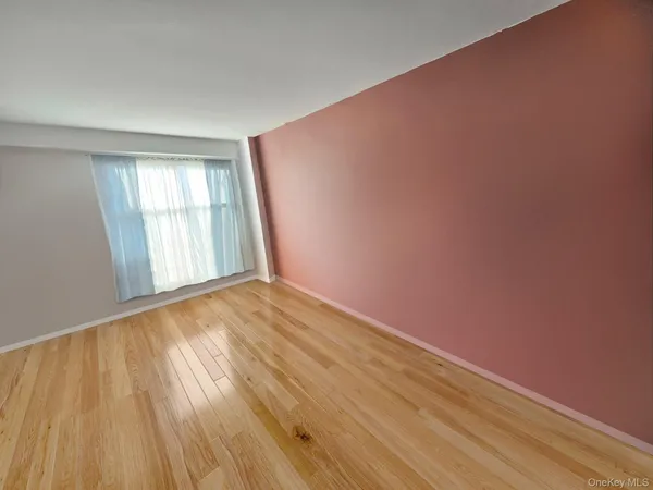 $309,000 | 240 Cozine Avenue, Unit 5B | East New York