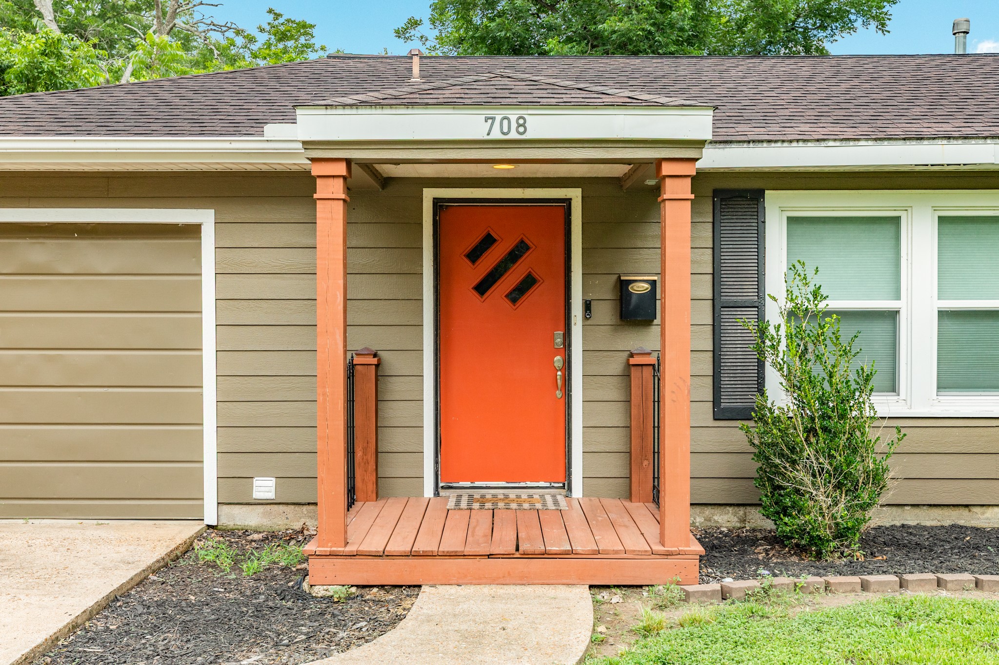 708 Alice Street Sweeny, TX 77480 - Photo 4 of 25