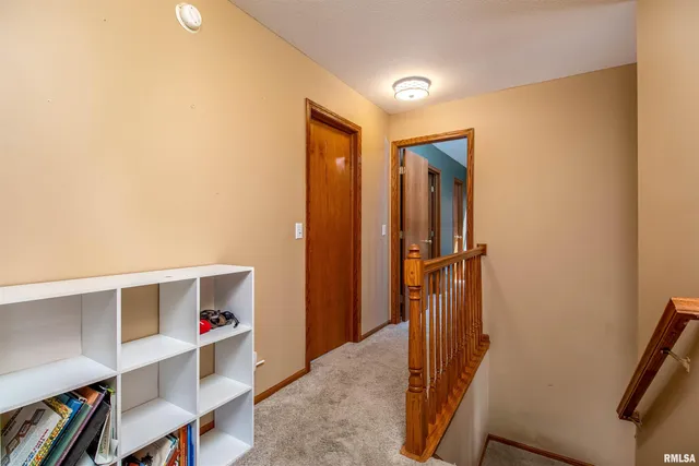 $3,200 | 1050 West Price Street, Eldridge, IA 52748