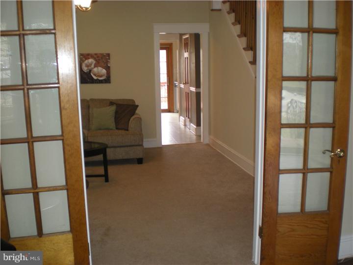 358 Powell Road Springfield, PA 19064 - Photo 10 of 17