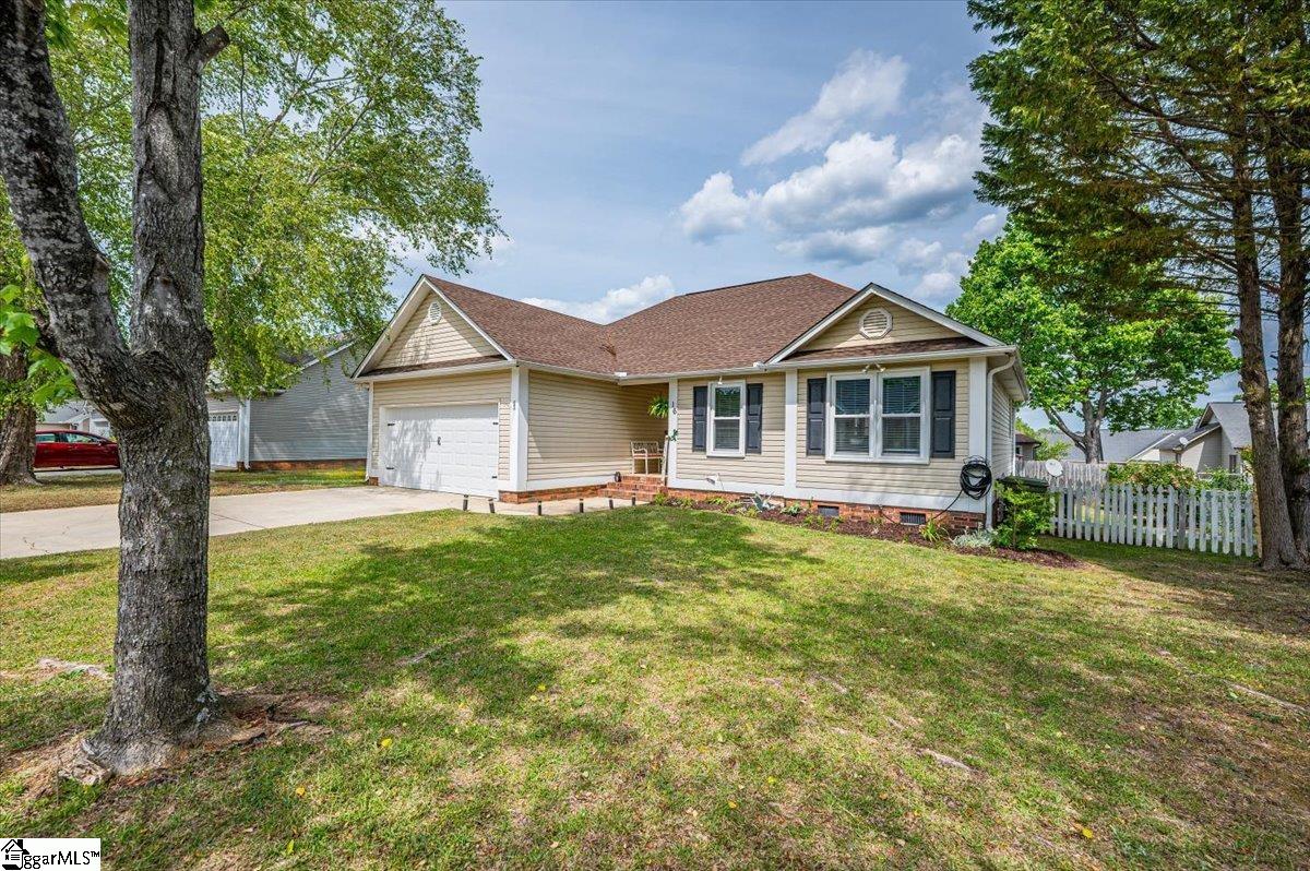 16 Fortson Way Fountain Inn, SC 29644 - Photo 2 of 43 Gallery Image 2