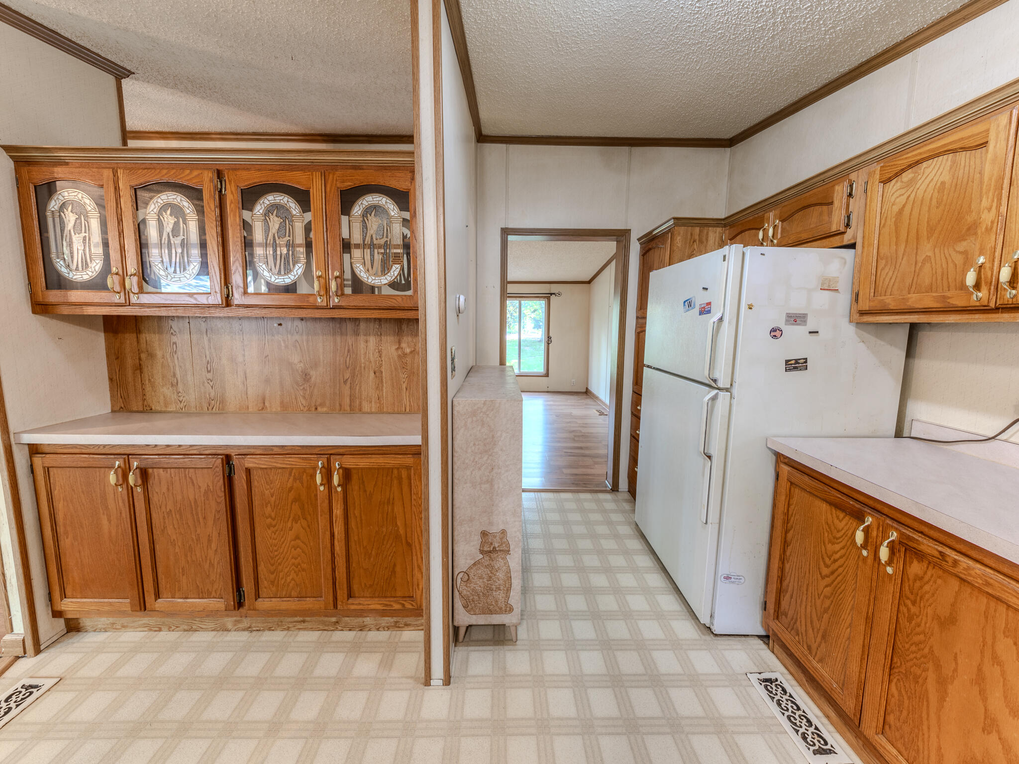 10848 Edgewood Drive Demotte, IN 46310 - Photo 8 of 17 2048x1536