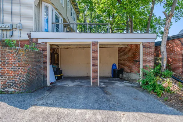 $749,900 | 3 Crescent Street, Portland, ME 04102