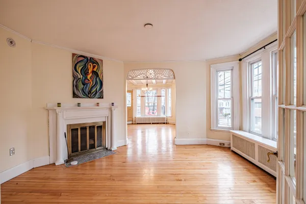 $749,900 | 3 Crescent Street, Portland, ME 04102