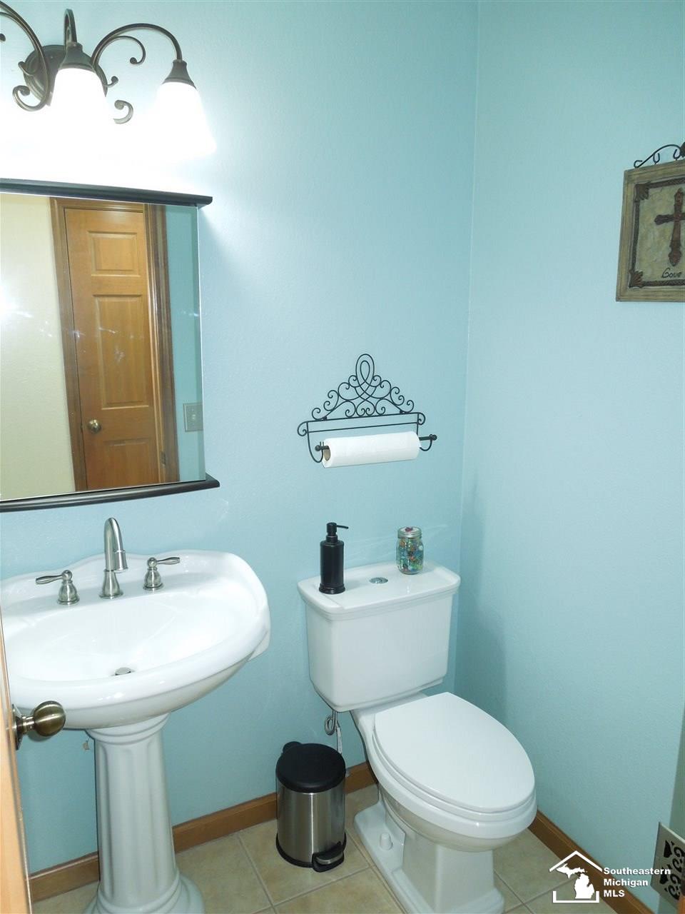 9132 Cedar Ridge Lane Temperance, MI 48182 - Photo 14 of 29