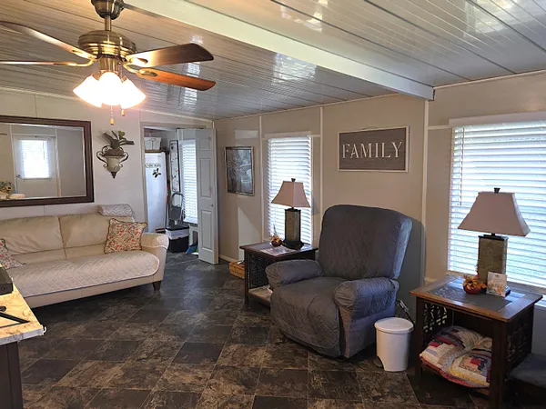 $190,000 | 1176 Pylant Drive, Moore Haven, FL 33471