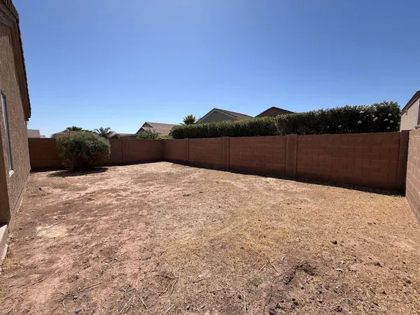 $1,695 | 43269 West Arizona Avenue, Maricopa, AZ 85138