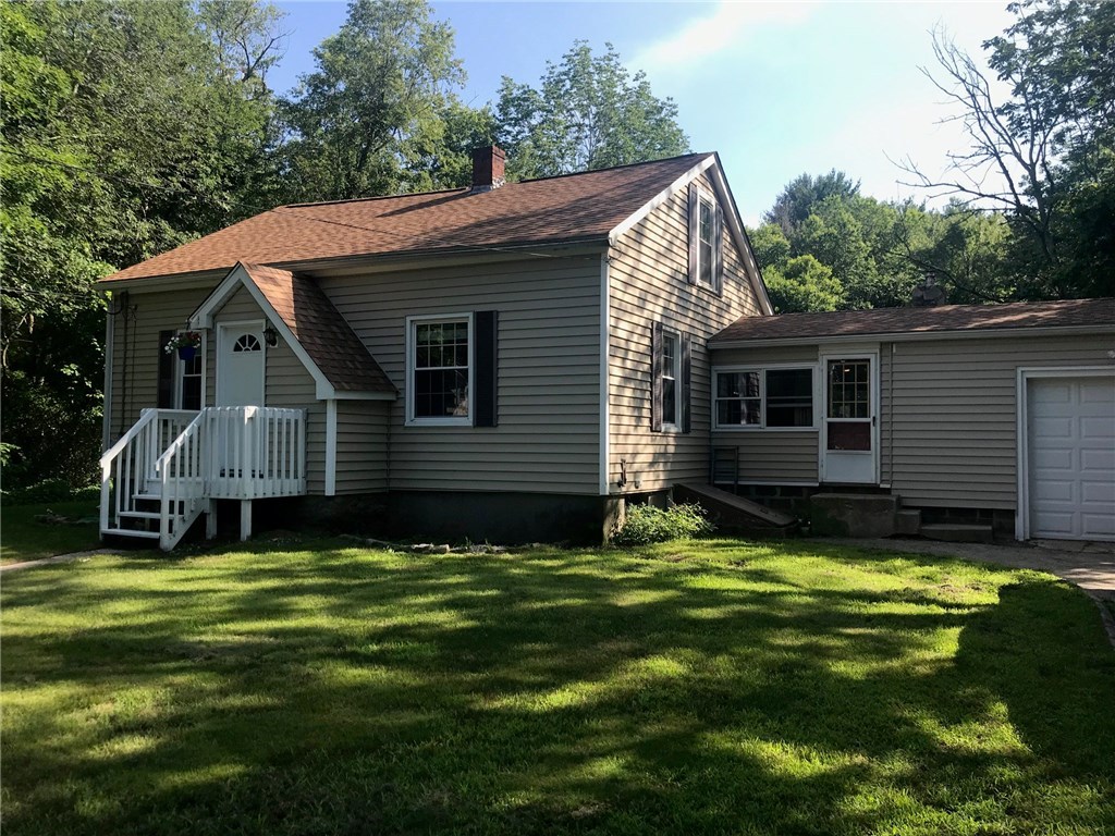 466 Field Hill Road Scituate, RI 02815 - Photo 2 of 22