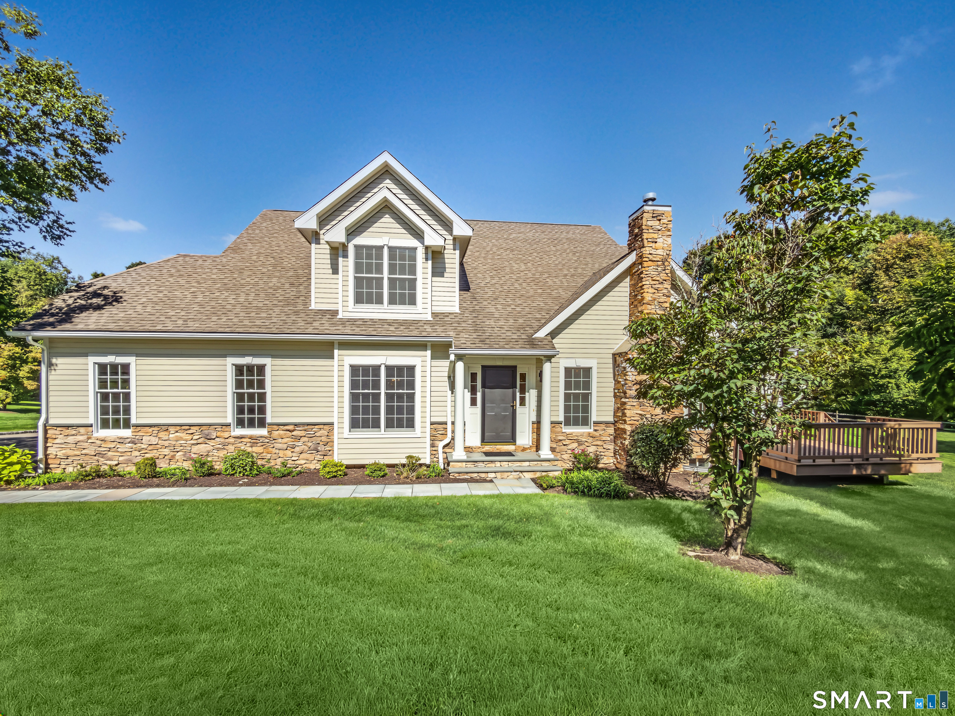 638 Danbury Road, Unit 37 Ridgefield, CT 06877 - Photo 1 of 27 Gallery Image 1