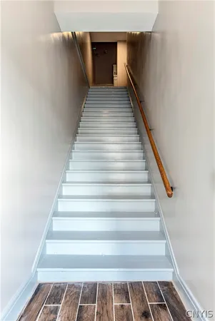 $1,500 | 221 Elizabeth Street, Unit 1, Utica, NY 13501