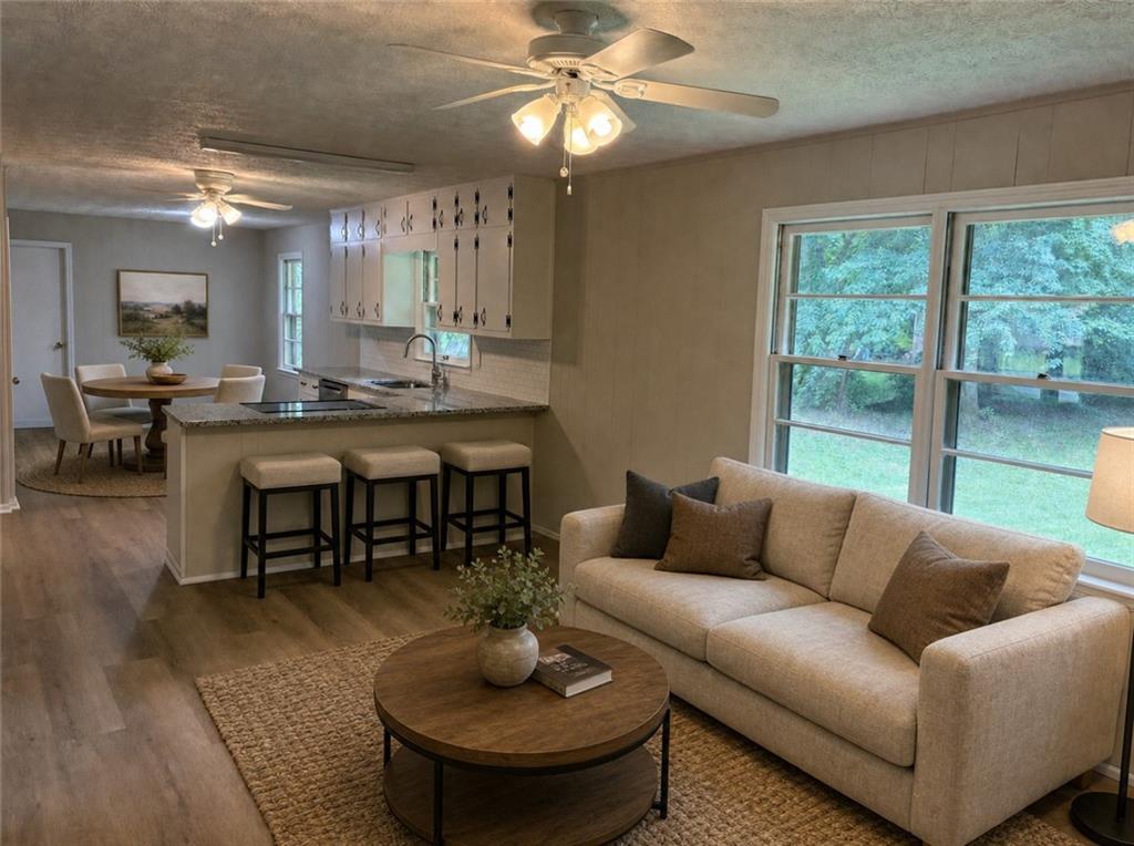 6135 Queens Road Douglasville, GA 30135 - Photo 3 of 18
