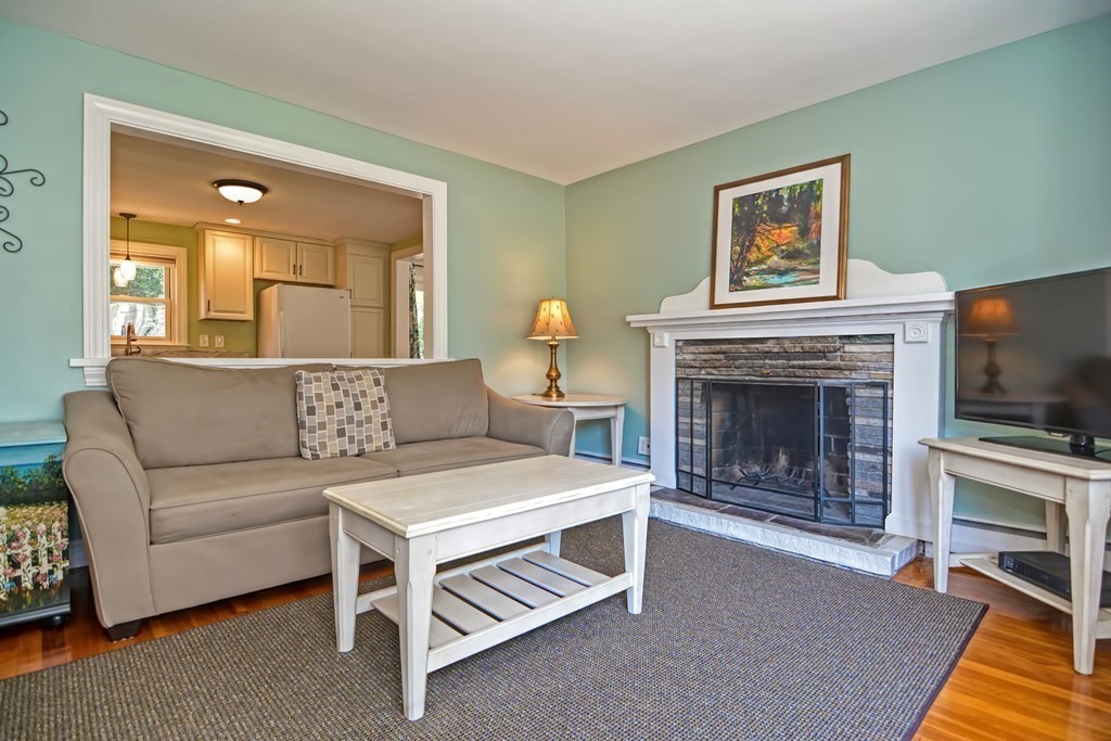 9 Priscilla Road Medway, MA 02053 - Photo 12 of 34 Gallery Image 12