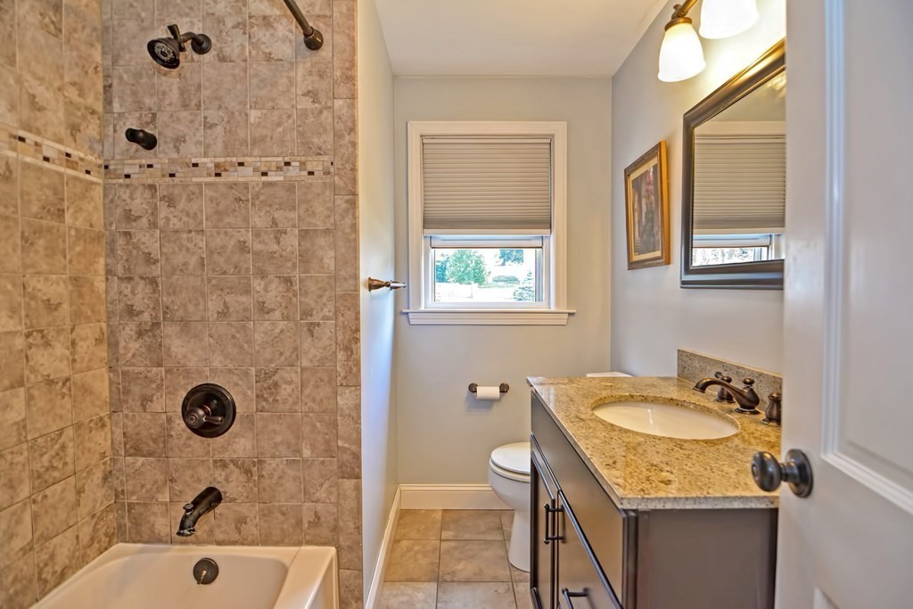 9 Priscilla Road Medway, MA 02053 - Photo 16 of 34 Gallery Image 16