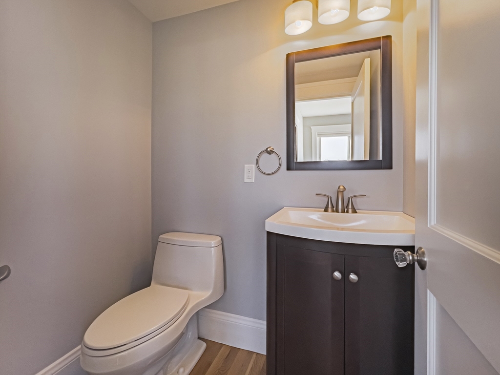 8 Putnam Road, Unit 8 Somerville, MA 02145 - Photo 8 of 16