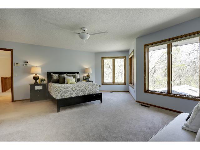 2611 Crescent Ridge Road Minnetonka, MN 55305 - Photo 13 of 18 Gallery Image 13