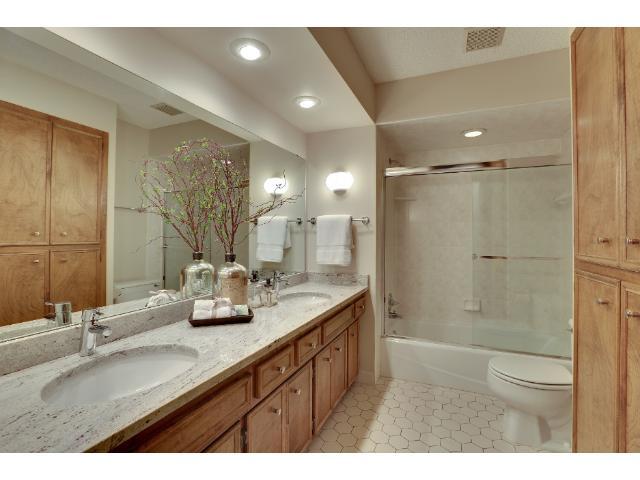 2611 Crescent Ridge Road Minnetonka, MN 55305 - Photo 16 of 18 Gallery Image 16