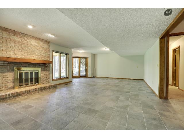 2611 Crescent Ridge Road Minnetonka, MN 55305 - Photo 17 of 18 Gallery Image 17