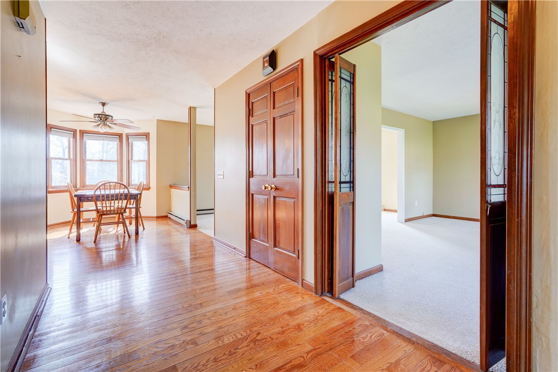 290 Keyes Road Rush, NY 14472 - Photo 5 of 47