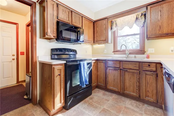 $374,900 | 290 Keyes Road, Rush, NY 14472